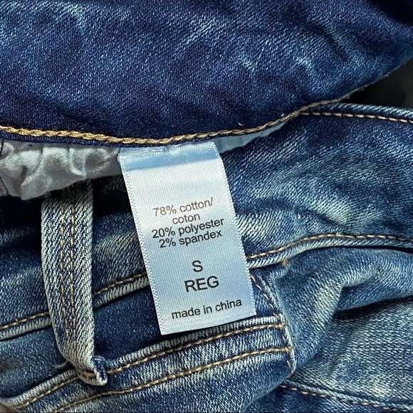 MAURICES Womens Mid Rise Jeans - Picture 6 of 7